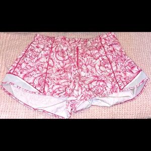 Size 10 Hotty Hot Short